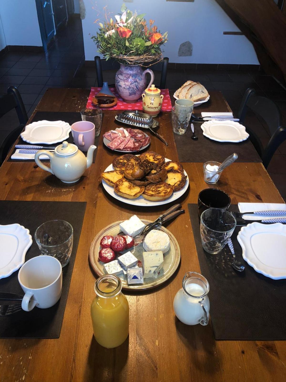Bed and Breakfast La Fezendes Miradoux Zewnętrze zdjęcie